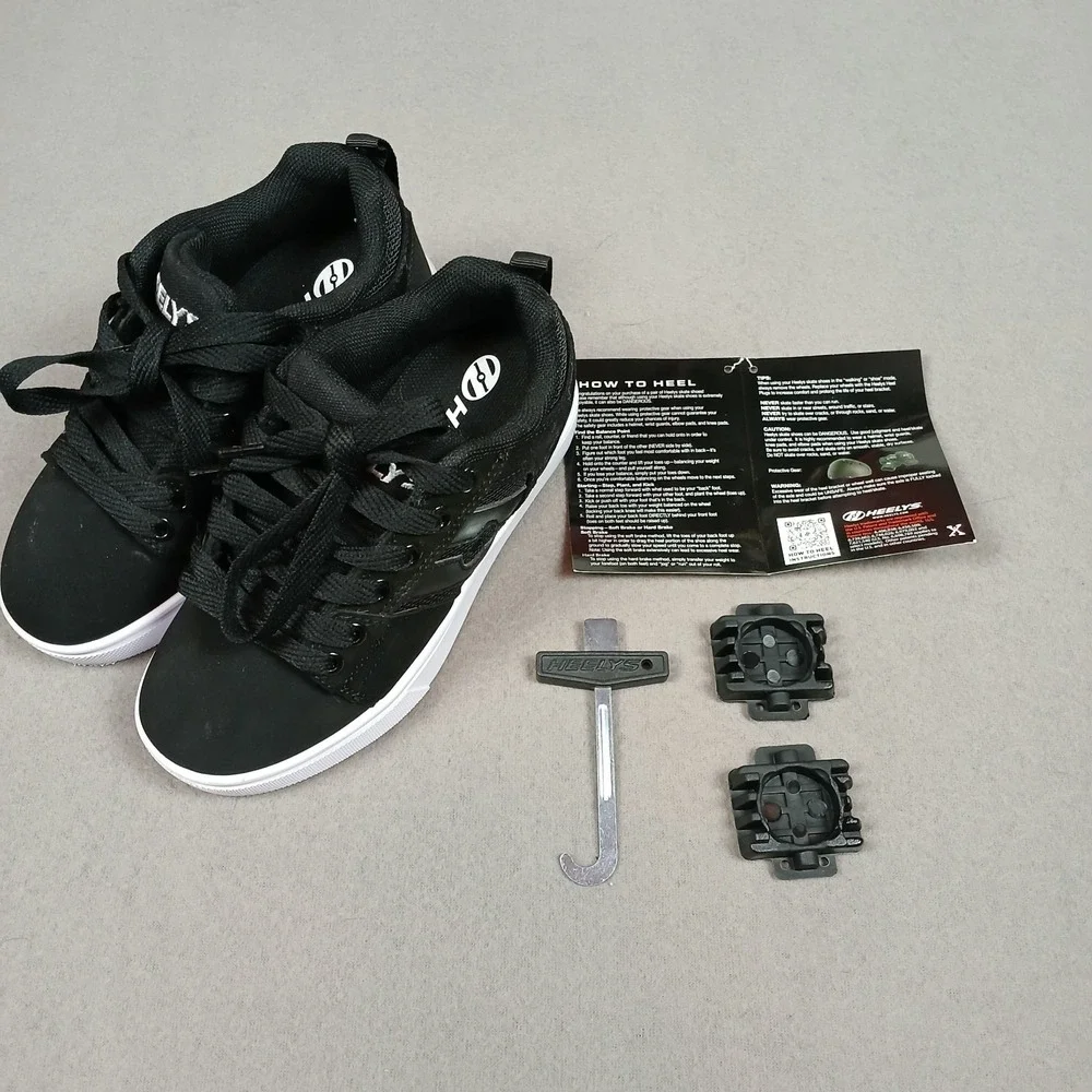 Heelys Racer 20 Size 13C HE100763 with Box Tools Covers‎ & Instructions Black